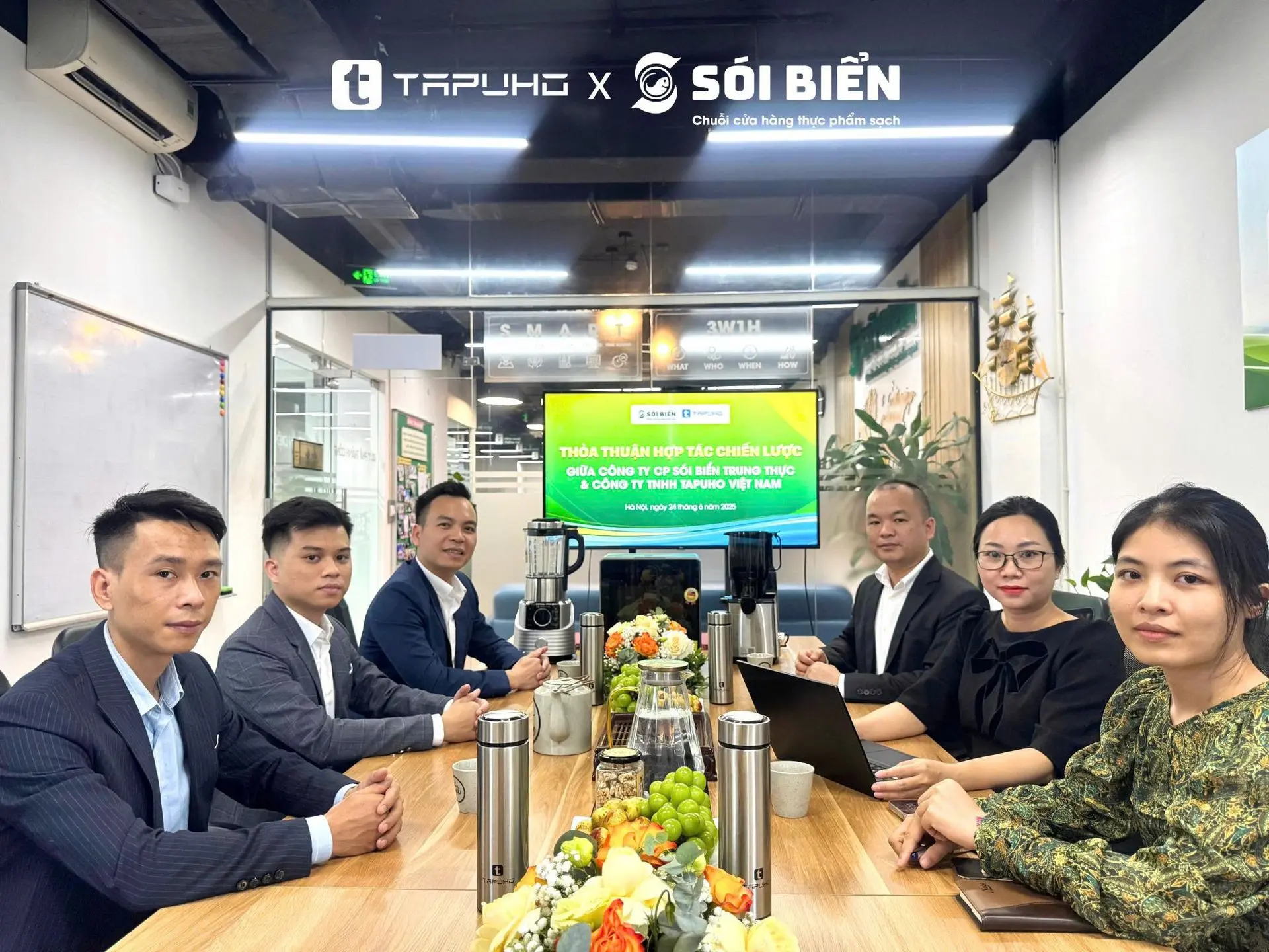 Lễ ký kết hợp tác giữa Tapuho và Sói Biển