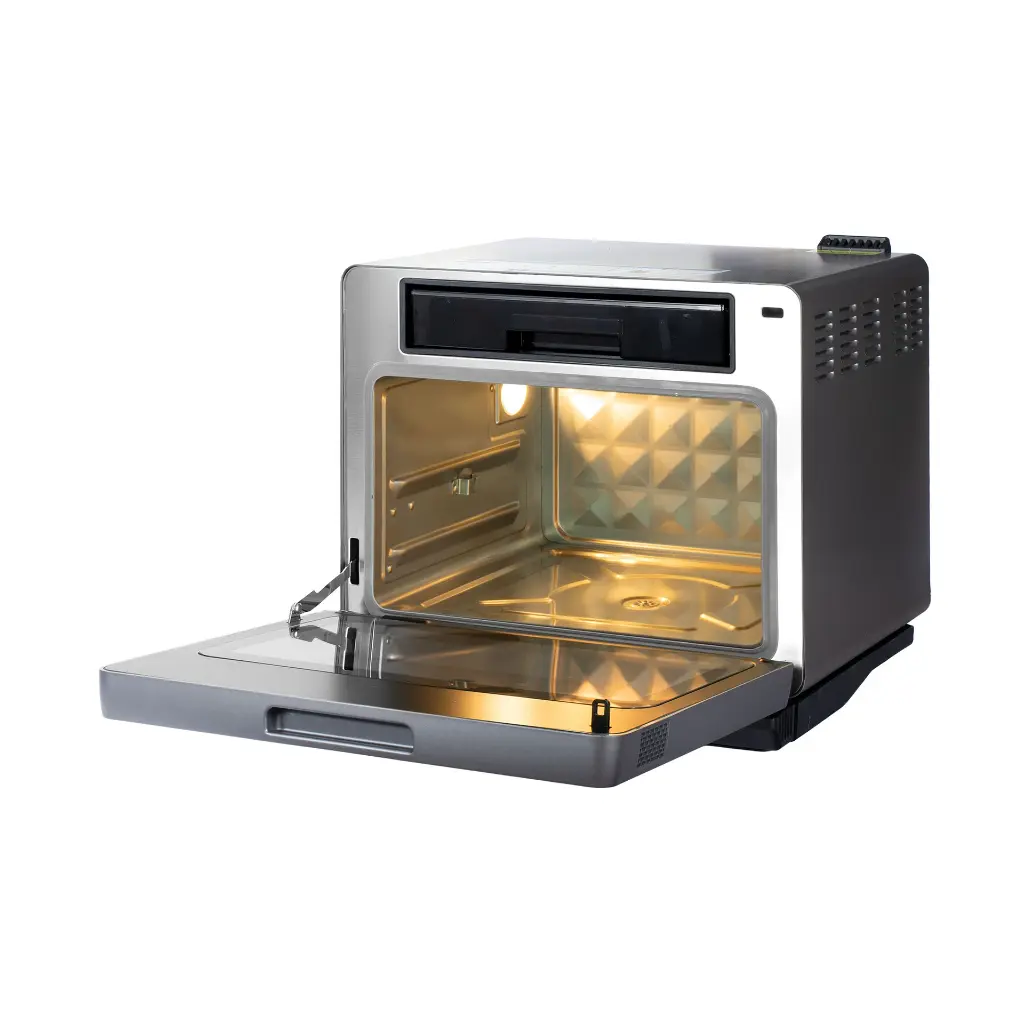 HUY08834 copy 3.webp